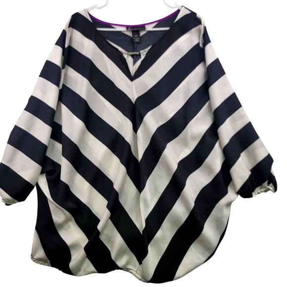 Lane Bryant Womens V-Neck Striped Cold Shoulder Batwing Blouse 22/24 Loose Fit - Picture 1 of 8